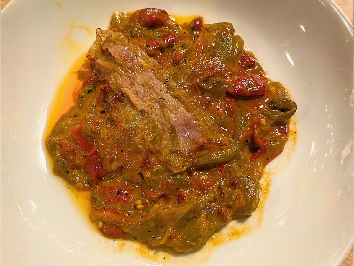 Panaché de pimientos con pilpil vegetal
